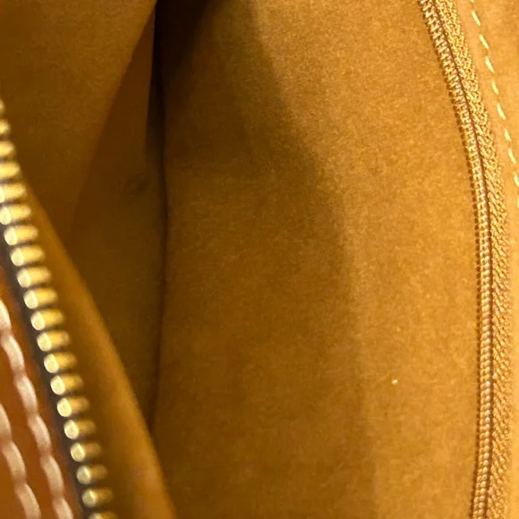 Patricia Nash 2fer Signature Map Print Leather Tote w/Pouch Approx. 15 x 11 x3.5 - Picture 15 of 17